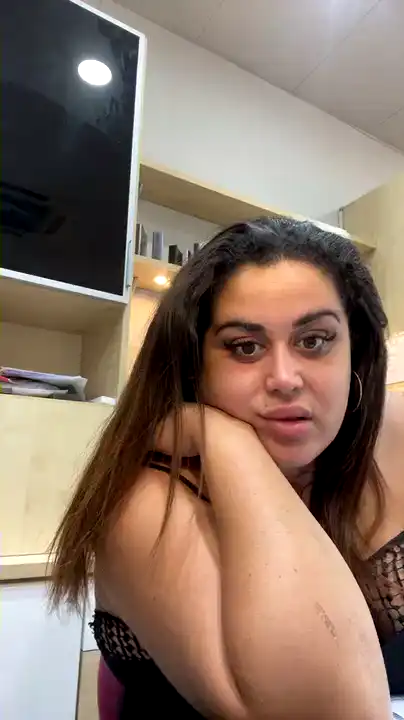 Lili28 – [Amateur.tv] Mfc Share Onlyfans Ticket Show – 2025-04-14 19:08:47