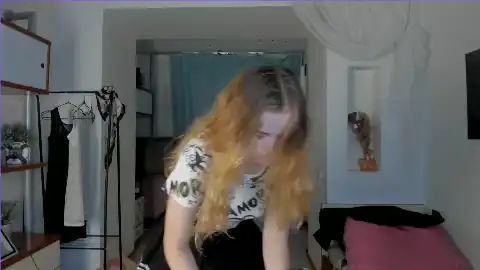 Moira-bowman – [Flirt4free] Interactive Toy Masturbation College Girl – 2025-06-22 01:41:59