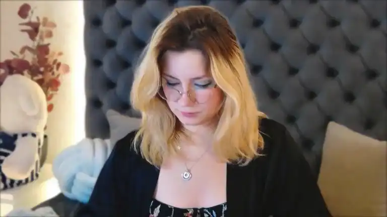 Briarre – [Streamate] Masturbation Live Show Roleplay – 2025-08-09 12:52:06
