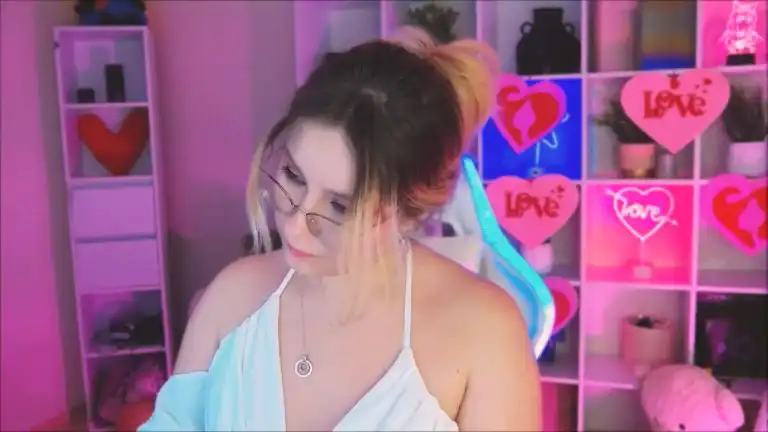 Briarre – [Streamate] Hidden Show Naughty Cute Webcam Girl – 2025-04-19 13:59:59