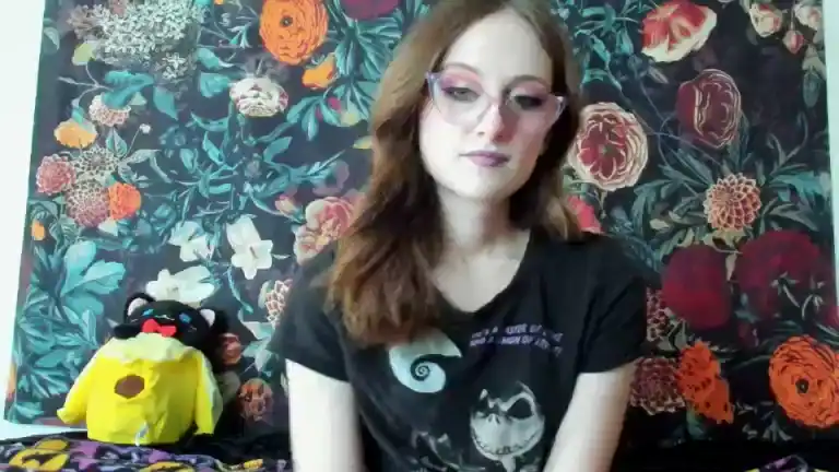 Katielenore – [Streamate] Friendly Horny Stream Record – 2025-05-04 15:33:22