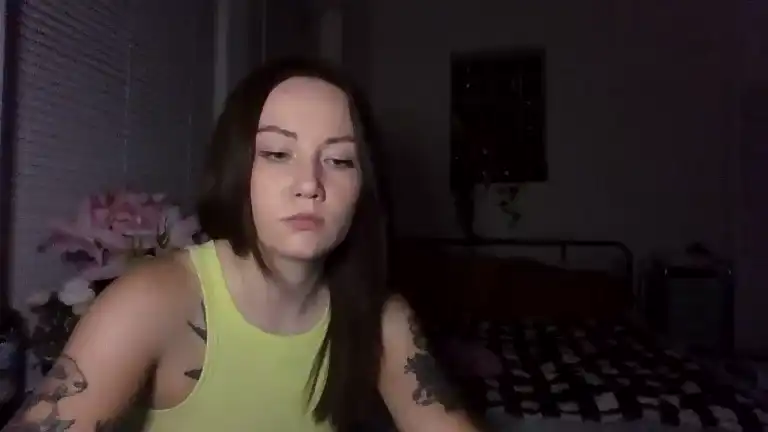 Miaholland – [Streamate] Surprise Masturbate Play – 2025-04-30 19:45:53