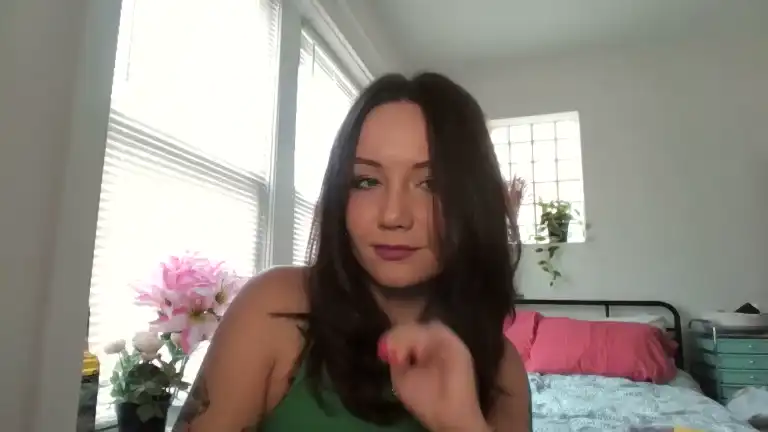 Miaholland – [Streamate] Busty Crazy Wild Babe – 2025-04-09 04:24:17