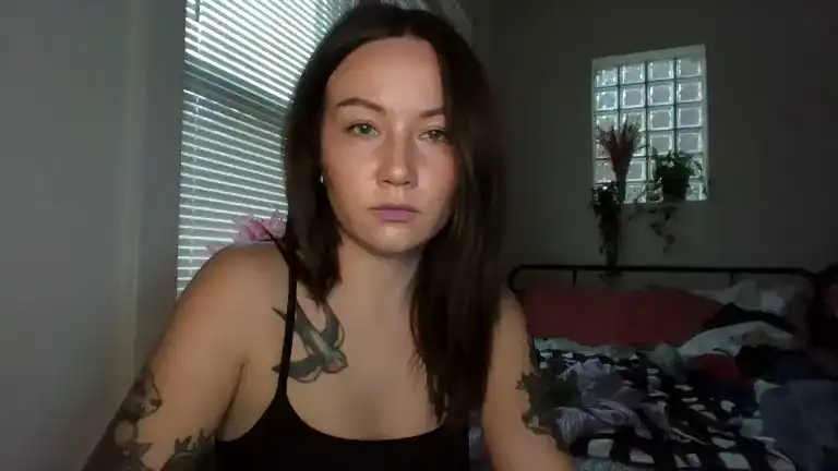Miaholland – [Streamate] Pvt Friendly Cum – 2025-02-20 17:29:59