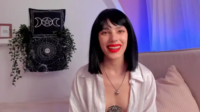 Inferno-baby – [Bongacams] Webcam Amateur Shows Ass – 2025-06-13 10:20:00