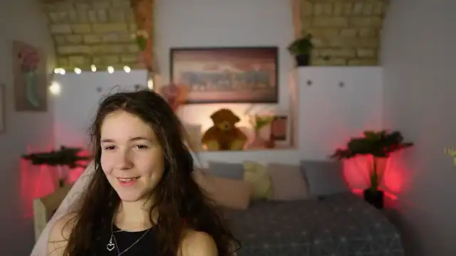 Ava__taylor_ – [Myfreecams] Rides Mouth Lovely Amateur – 2025-01-01 07:09:34