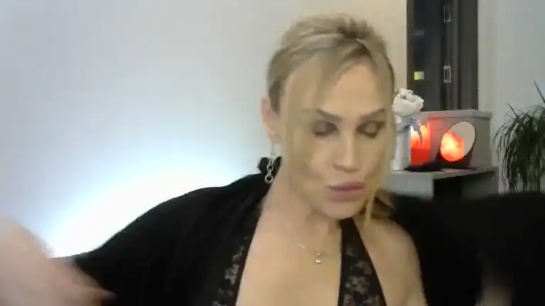 Evie_paige – [Streamate] Lovely Amateur Shaved Sexy Bitch – 2025-01-08 07:09:33
