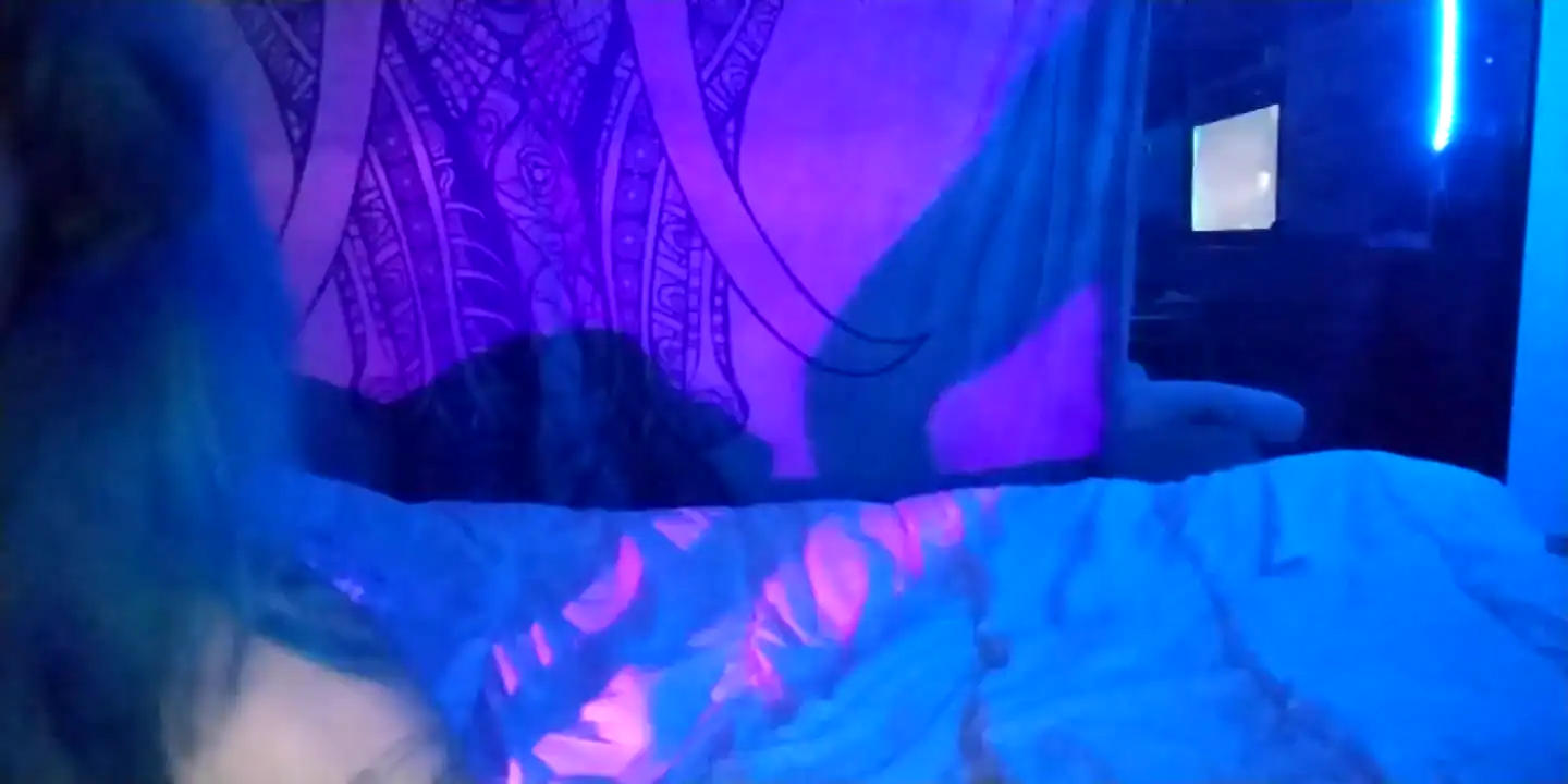 Liljinx_420 – [Amateur.tv] Romantic Hidden Show Fucks Herself – 2025-04-27 17:31:03