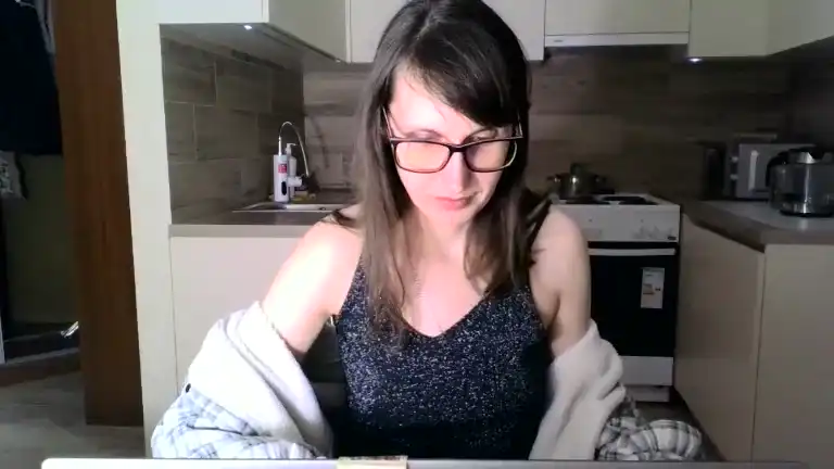 Maridream – [Streamate] Hottest Webcam Babe Hot Babe Strips Gets Lucky – 2025-06-11 09:10:58