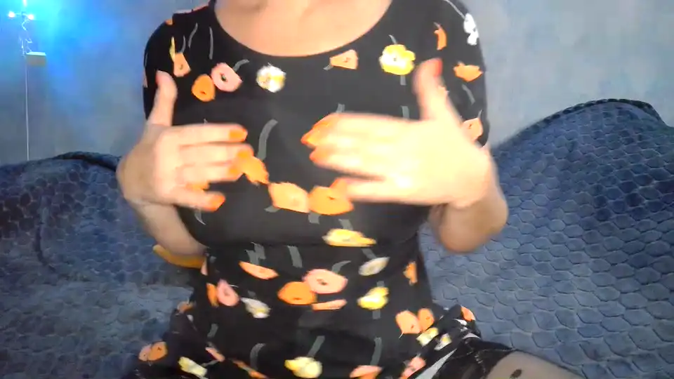 Milfetka_su_ – [Showup] Dream Girl Licking High Qulity Video – 2025-05-31 16:21:28