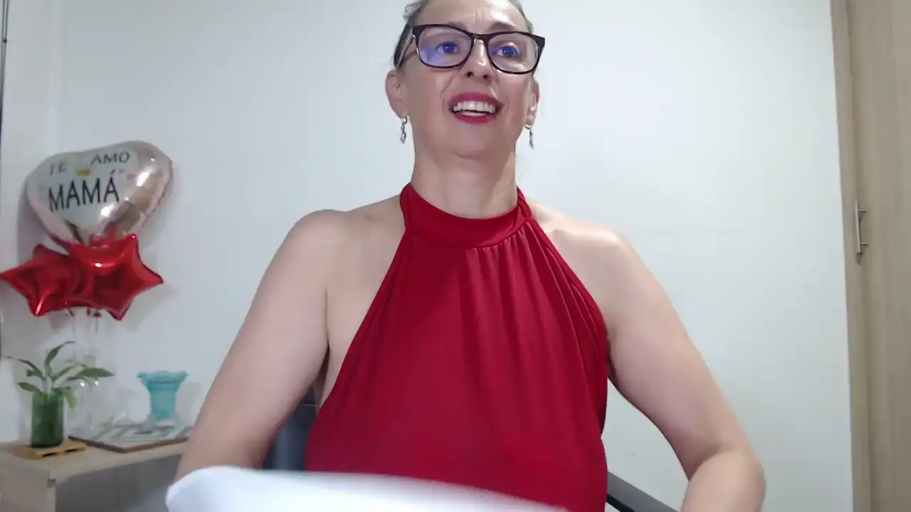 Pattymaturex – [Stripchat] Pussy Insane Orgasm Loves To Masturbated – 2025-05-25 07:16:32