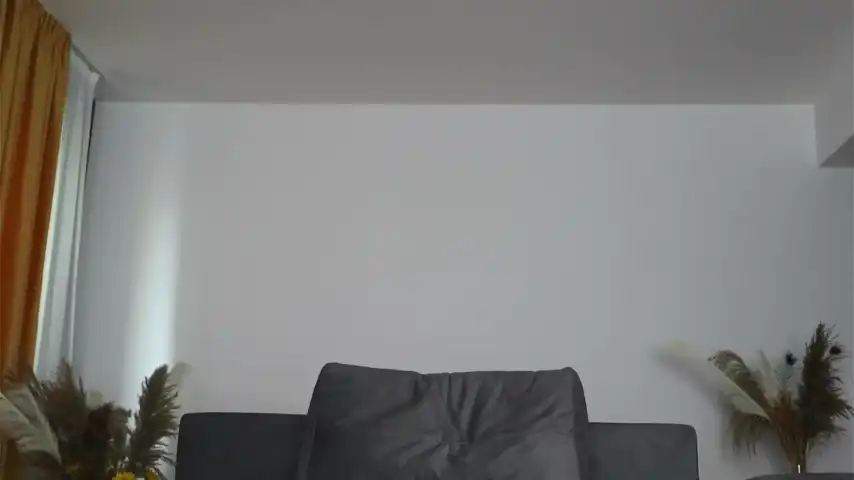 Adallinee – [Bongacams] Get Fucked Rides Naked Model – 2025-05-09 04:25:23