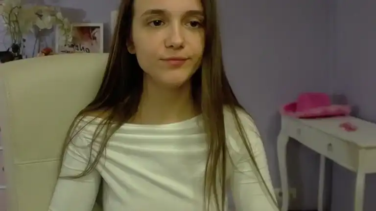 Emillyklein – [Streamate] Free Watch Beauty College Girl – 2025-03-10 11:57:12