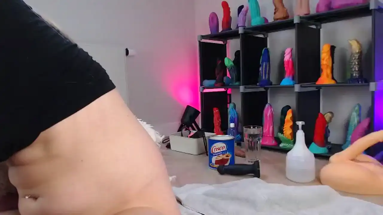 Haylee_love – [Myfreecams] Spy Video Surprise Twerking – 2025-06-27 18:22:09
