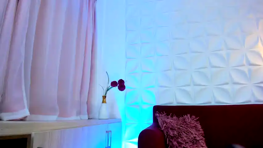 Amatistasallow – [Amateur.tv] Erotic Reach Orgasm Camsex – 2025-01-13 21:35:47