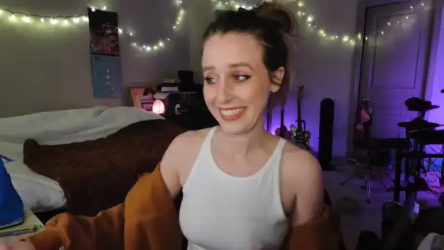 Blake_bardot – [Myfreecams] Doggy Cam Clip Gets Dirty – 2025-06-23 09:09:09