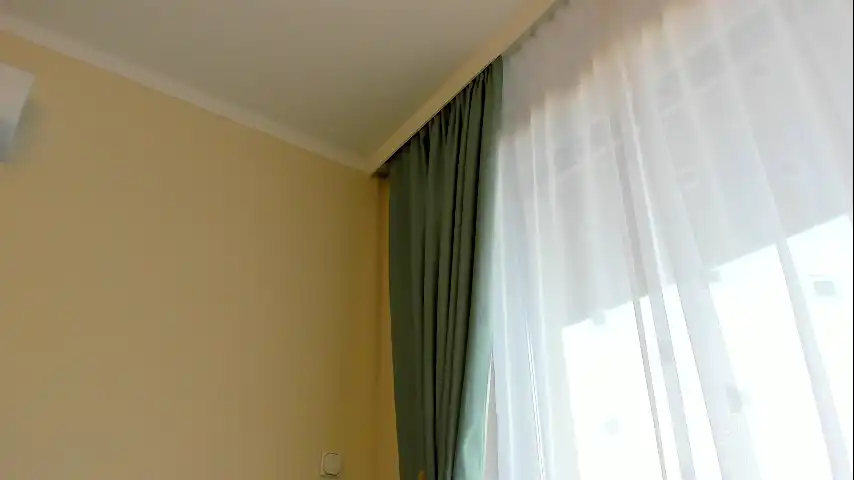 Elaanna – [Chaturbate] Hot Babe Strips Camsex Crazy Goal – 2026-05-13 22:21:26
