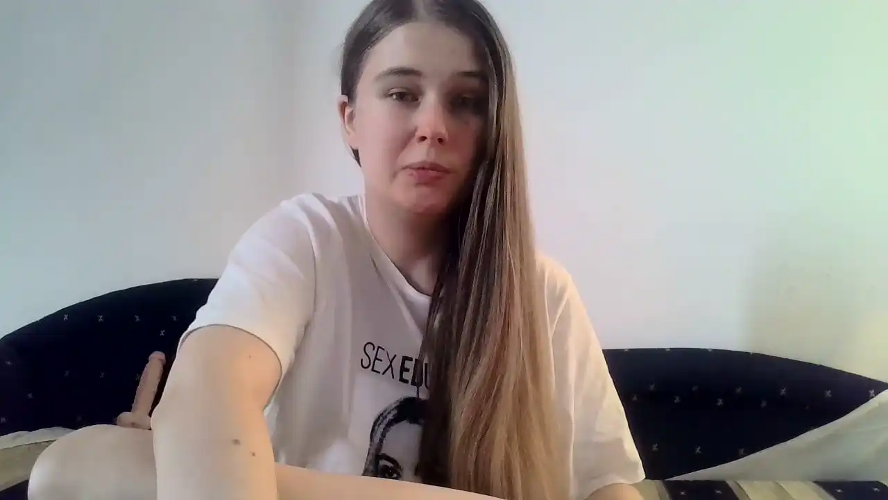 Podnieconaona19_ – [Showup] Twerking Cute Webcam Girl Hot Parts – 2025-05-22 14:15:02