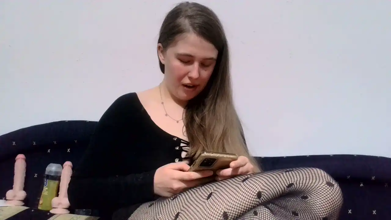 Podnieconaona19_ – [Showup] Hot Tru Private Stunning – 2026-06-26 18:15:00