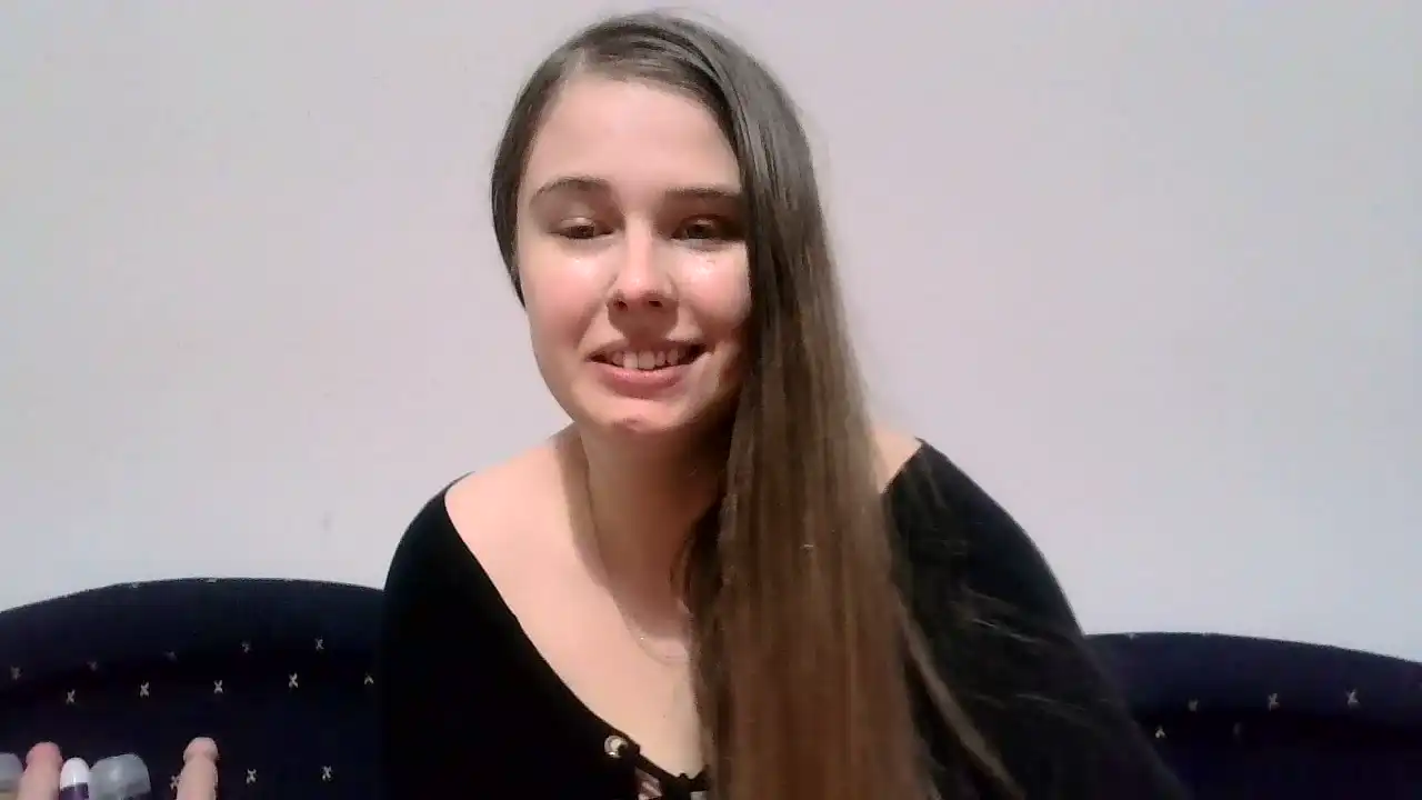 Podnieconaona19_ – [Showup] Hidden Show Cam Show Pvt – 2025-06-09 16:41:09