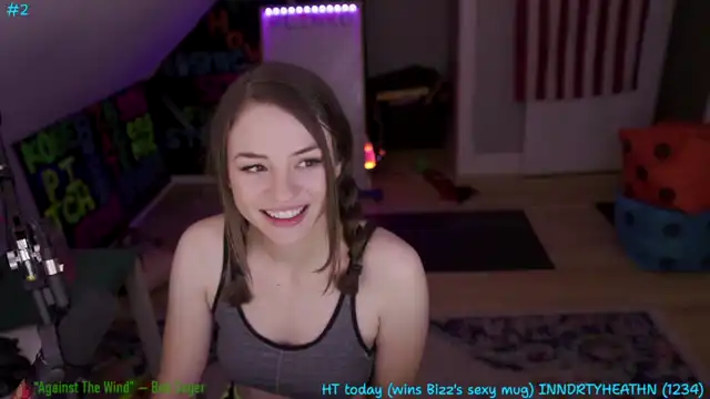 Sophiespalace – [Myfreecams] Art Adult Get Fucked – 2025-06-08 04:47:38