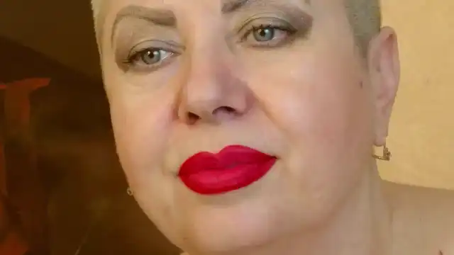 Lady__posh – [Myfreecams] Closeup Privat Zapisi Webcamchat – 2025-07-19 20:21:10