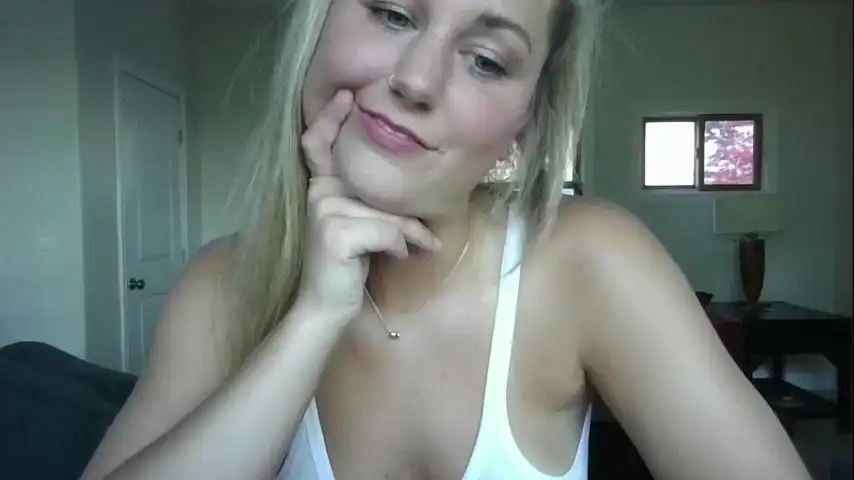 Piercedgamer – [Chaturbate] Webcam Chat Big-ass Ticket Cum Video – 2025-07-11 11:26:31