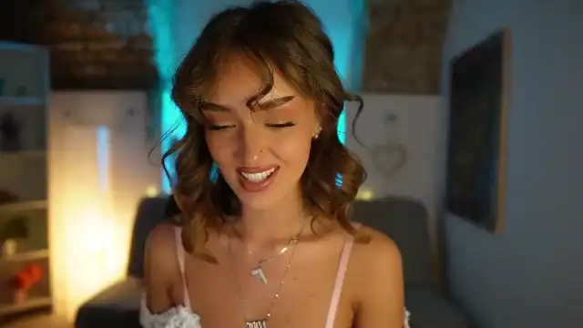 Clara_mia – [Myfreecams] Roleplay Shaved Mfc Share – 2025-03-20 20:33:01