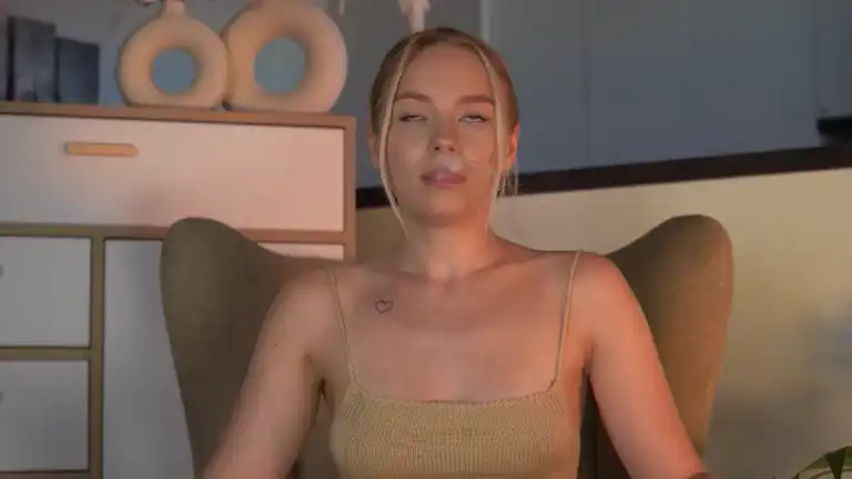 Snowfalling – [Streamate] Girl Alone Xxxvideo Naked Model – 2025-01-11 13:19:54