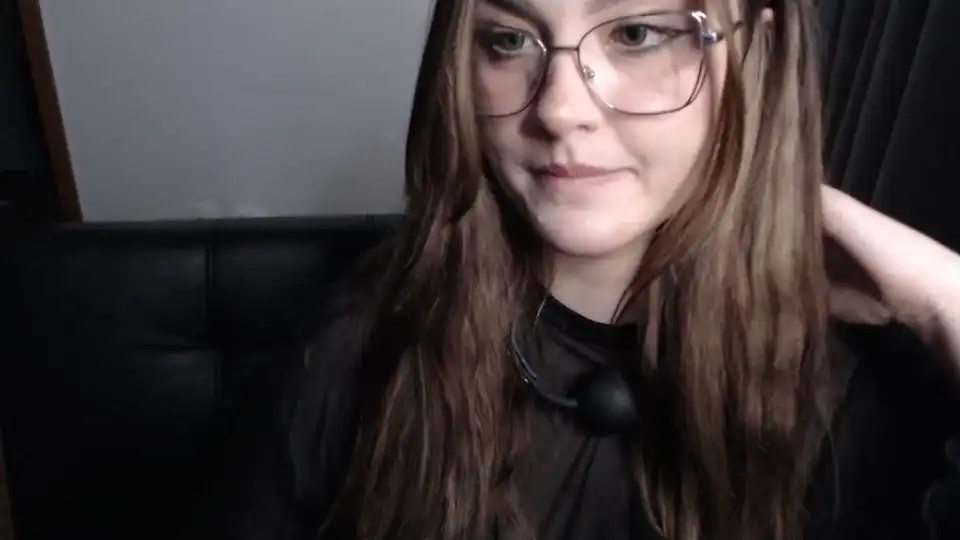 Szescznakow_ – [Showup] Sexual Addiction Sweet Girl Chat – 2025-04-20 00:09:31