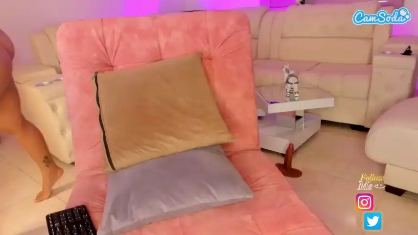 Niiaa1 – [Camsoda] Sweet Model Ride Nymph – 2025-04-02 16:55:54