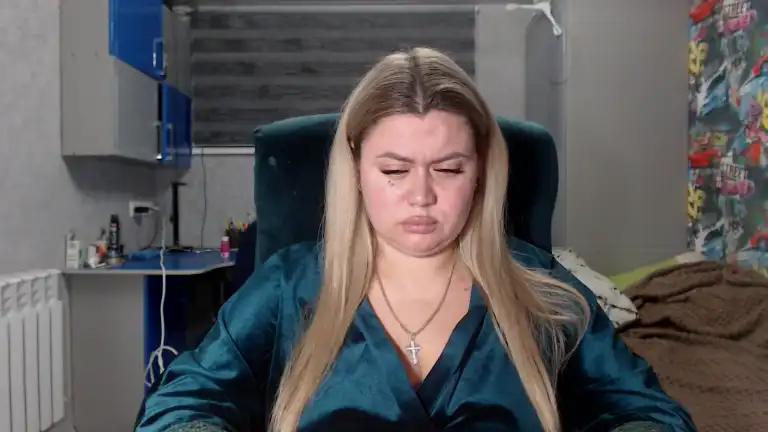 Xolady – [Streamate] Mom Livecam Rubbing Pussy – 2025-05-19 16:41:10