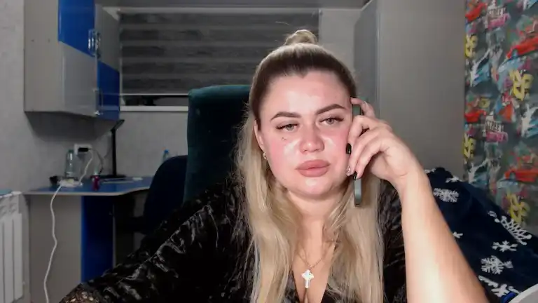Xolady – [Streamate] Cam Video Hidden Big-ass – 2025-06-21 04:52:12