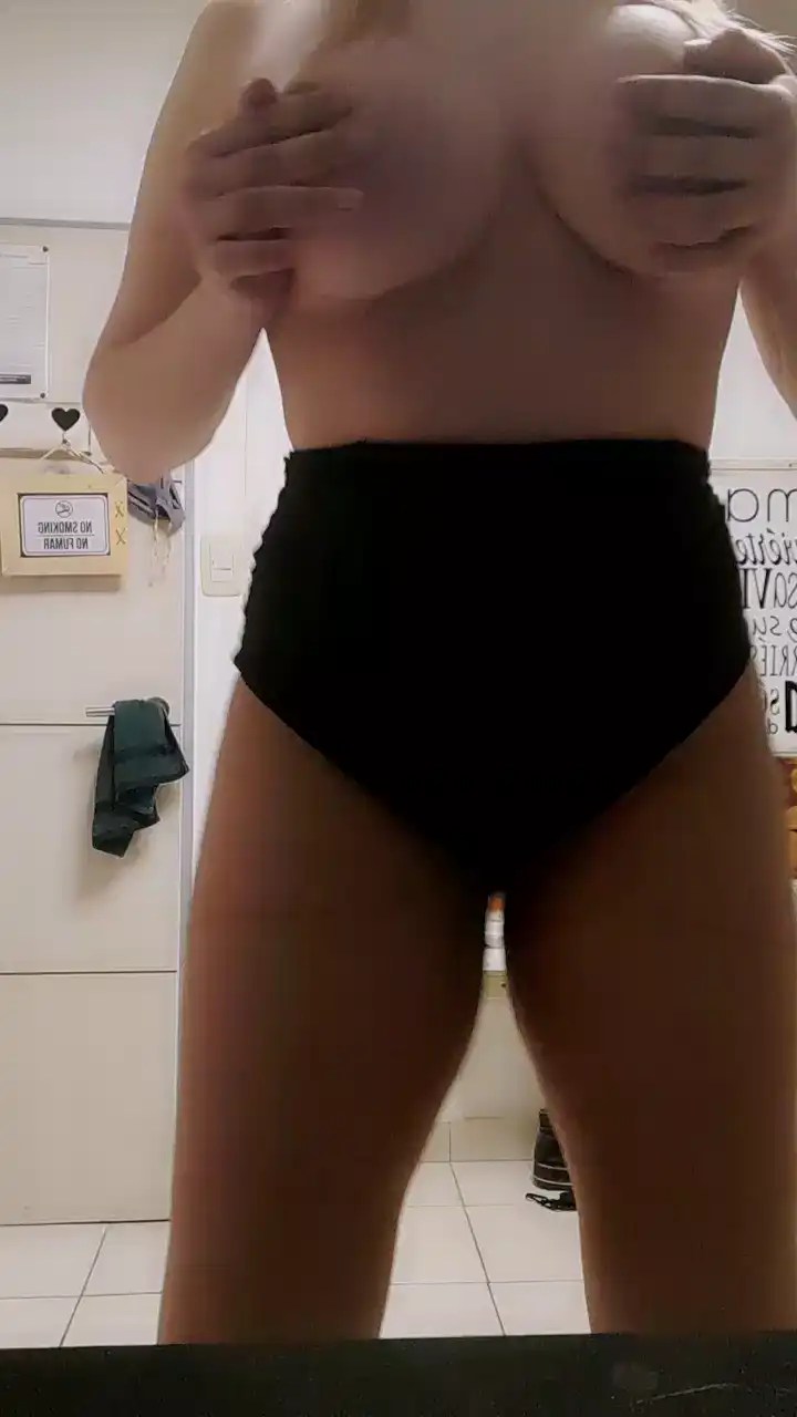 Bellanicole2020 – [Cam4] Cum Tru Private Private Video – 2025-03-07 17:59:16