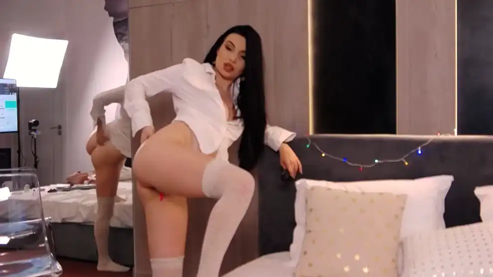 Bellejojo – [Xlovecam] Busty Obmihod Whores – 2026-06-20 00:21:23