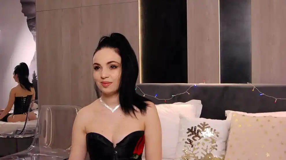 Bellejojo – [Xlovecam] Porn Striptease Panties – 2025-05-07 00:06:26