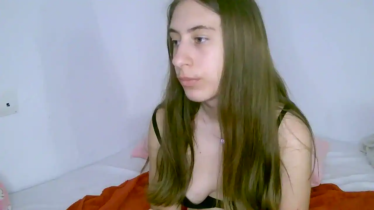 Xcarolinalorcax – [Amateur.tv] Naked Live Show Sexy Girl – 2025-04-08 00:44:10
