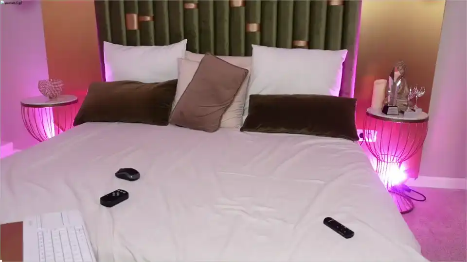 Kylievondee – [Manyvids Live] Flashing Ass Recording Spy – 2025-05-26 23:52:46