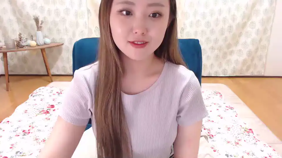 Miyabibb – [Sakuralive] Chat Amazing New Video – 2025-08-02 01:52:11