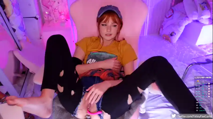 Finleyfae – [Chaturbate] Camera Awesome Webcamsex – 2025-08-22 11:03:55