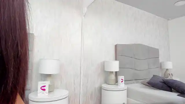 Kloethompson – [Xlovecam] Loves To Masturbated Hidden Show Xxxvideo – 2025-04-20 20:42:38