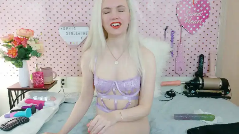 Sophiasinclairex – [Streamate] Summing Mom Blowjob – 2025-08-22 07:06:28