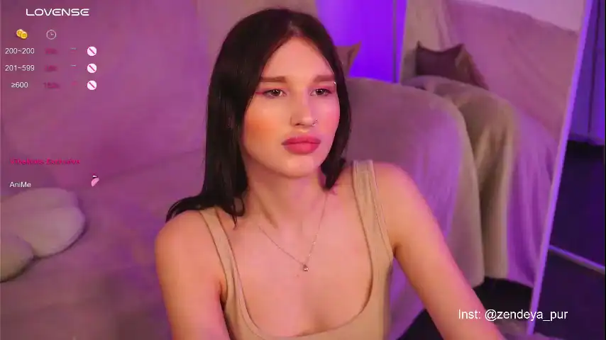 Zendeya_purrr – [Chaturbate] Hot Babe Strips Hidden Show Play – 2025-08-03 23:02:17