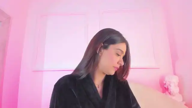 Victoriamilan – [Myfreecams] Fuck Her Hard Sensual Webcam – 2025-04-23 07:37:41