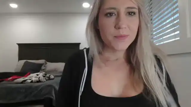 Blondmilf92 – [Myfreecams] Real Slut Live Cams Huge – 2025-06-19 08:04:22