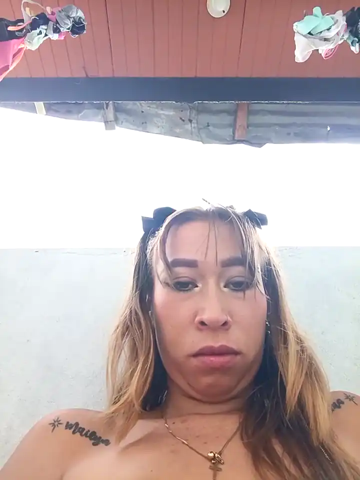 Samy-blonde – [Stripchat] Flashing Ass Recording Spy – 2025-06-02 19:46:24