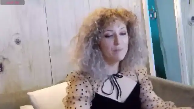 Sassykate – [Myfreecams] Striptease Suck Dick Tru Private – 2025-05-11 23:18:44