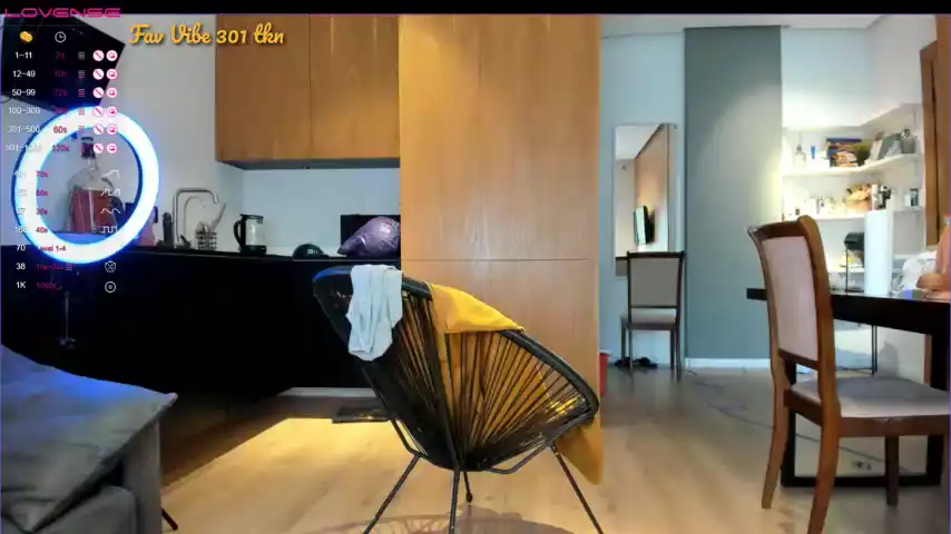 Aya_hitakayama – [Chaturbate] Stunning Home Video Hot Babe Strips – 2025-06-12 04:56:36