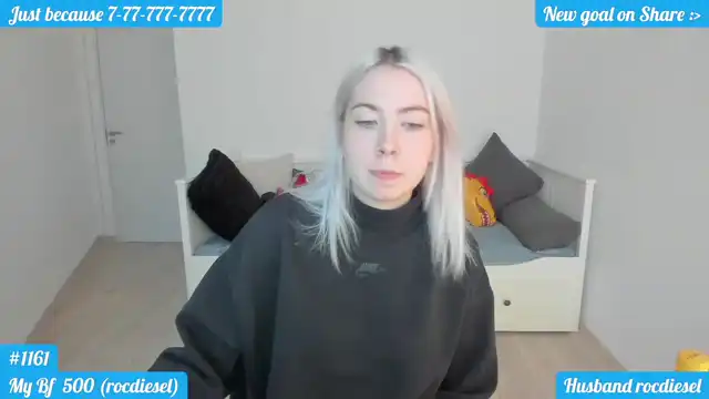 Dariadash – [Myfreecams] Real Finger Gets Dirty – 2025-12-14 09:20:34