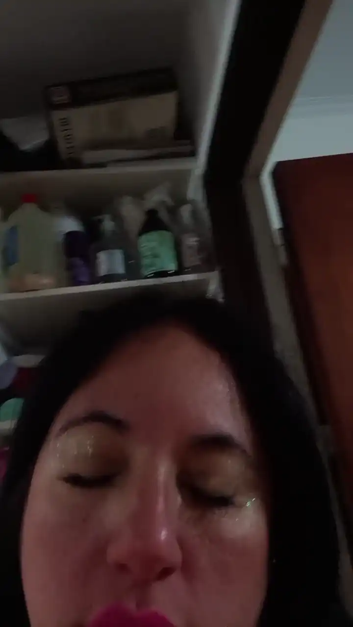 Laturcaargenta – [Cam4] New Record Clip Flashing Ass Webcam – 2026-06-06 03:12:24